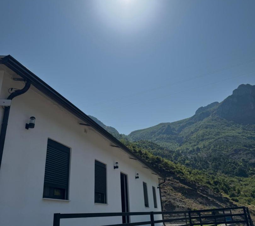 Photo of Others in Koman