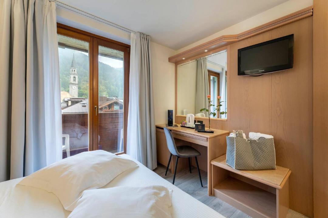 Photo of Bedroom in Pinzolo