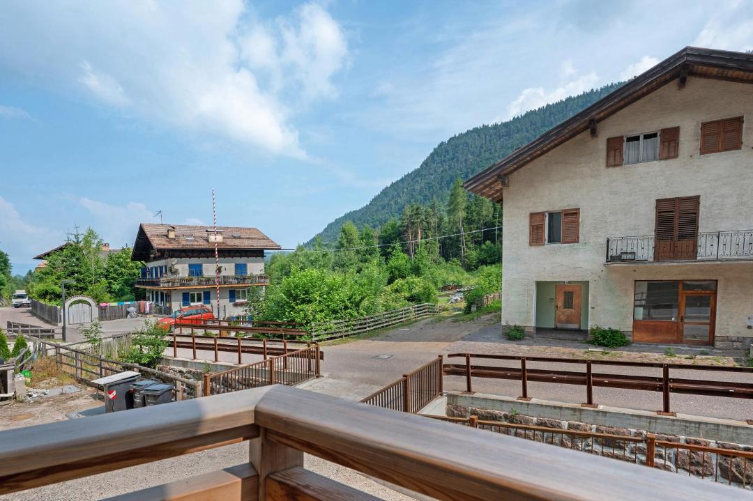 Photo of Others in Montagna