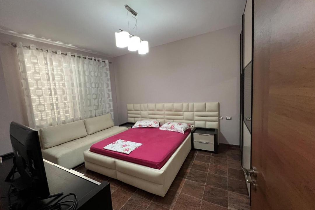 Photo of Others in Velipoje