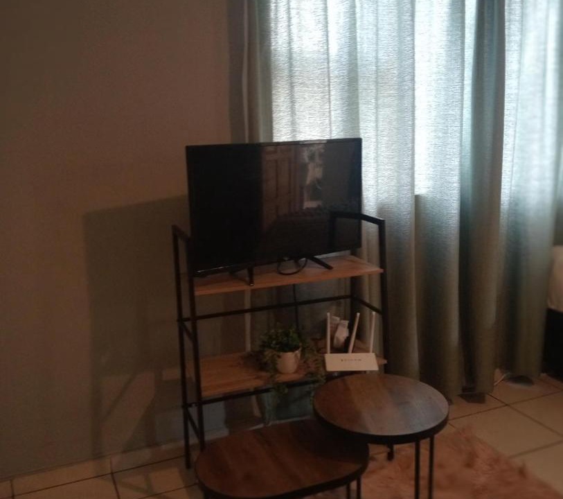 Photo of Livingroom in Empangeni