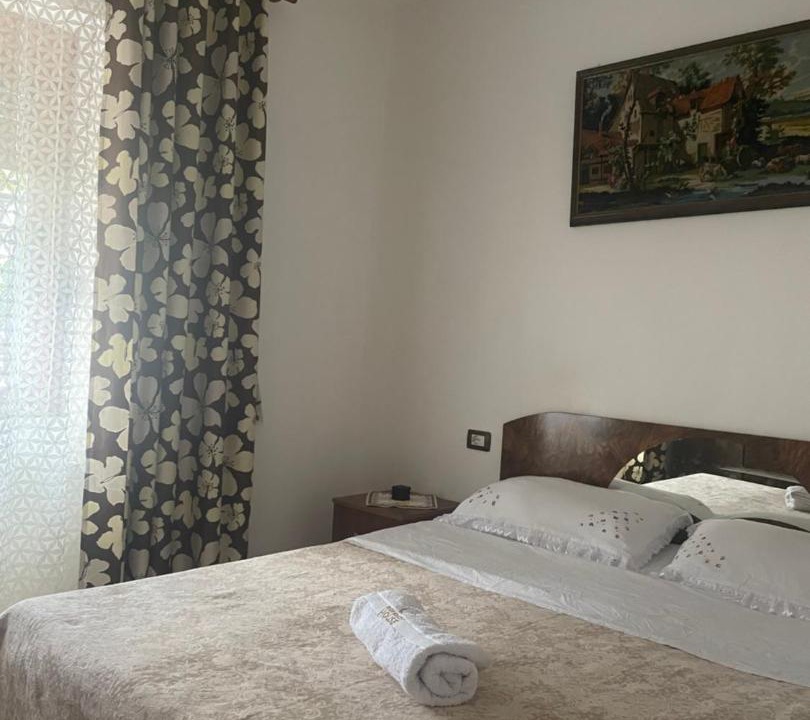 Photo of Bedroom in Puke