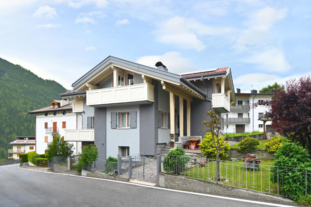 Photo of Others in Massimeno