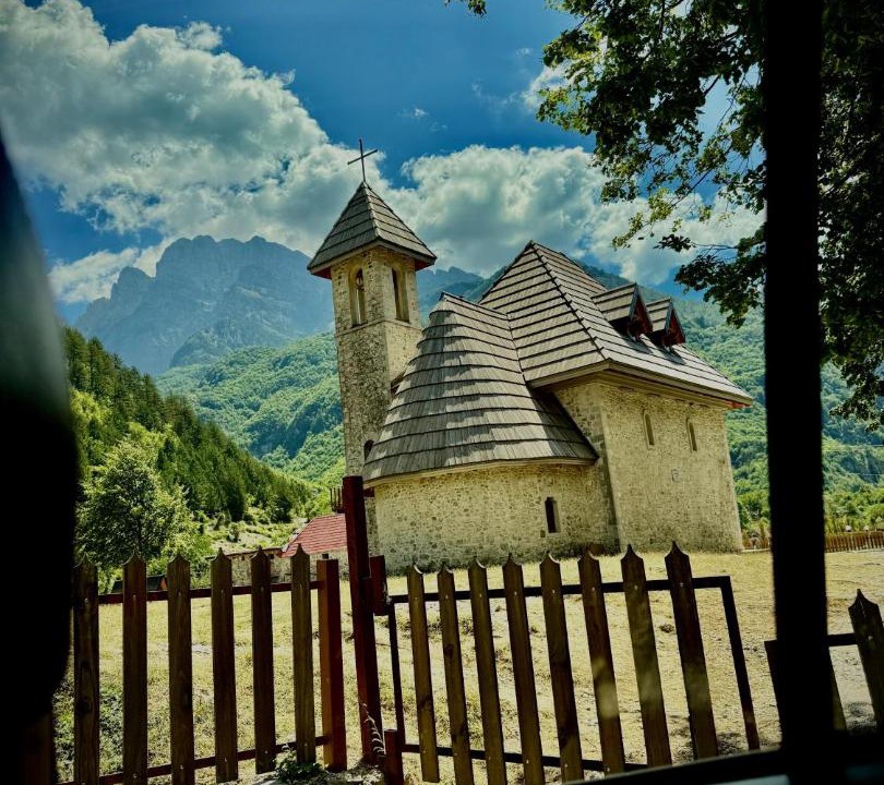 Photo of Others in Shale