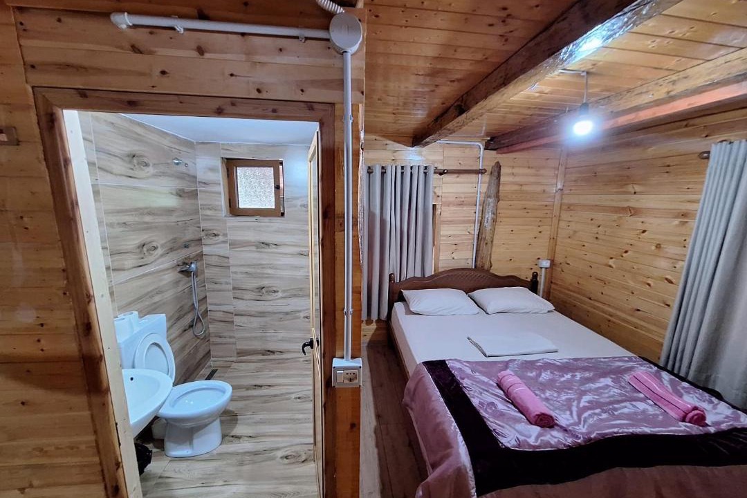 Photo of Others in Shale