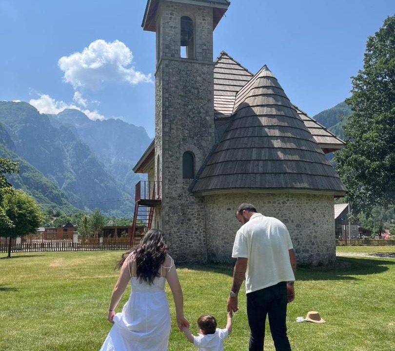 Photo of Others in Shale