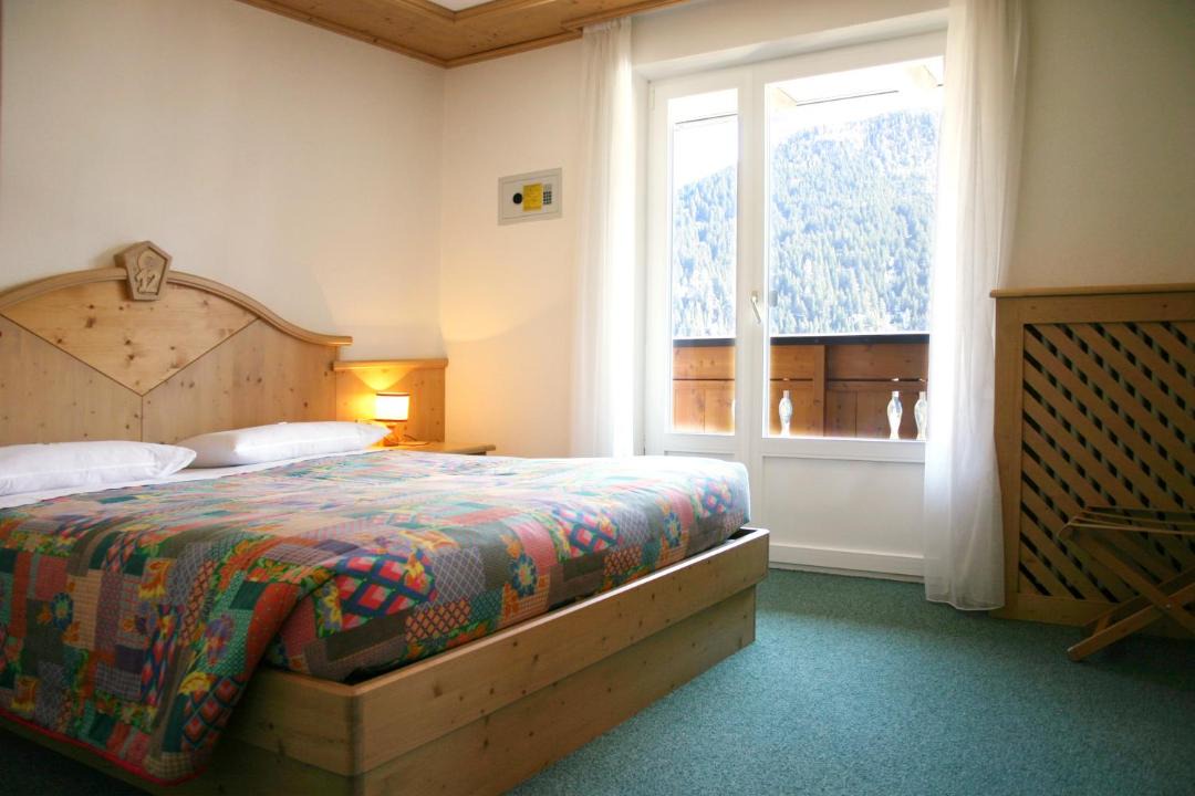 Photo of Bedroom in San Giovanni di Fassa