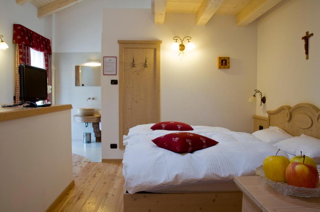 Photo of Bedroom in Ton