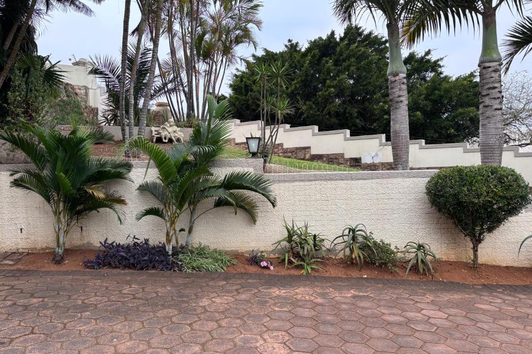Photo of Others in La Lucia