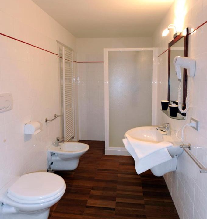 Photo of Bathroom in Candriai