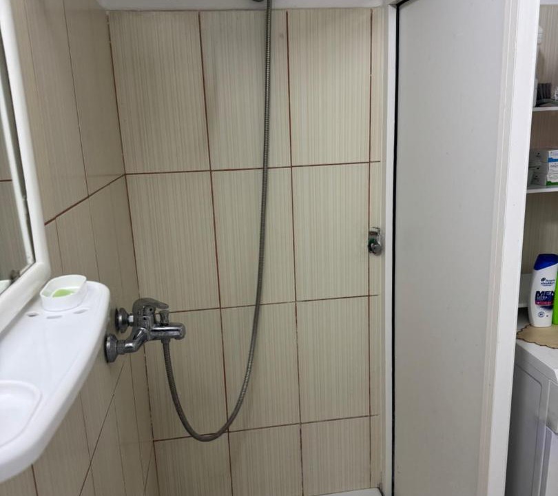 Photo of Bathroom in Puke