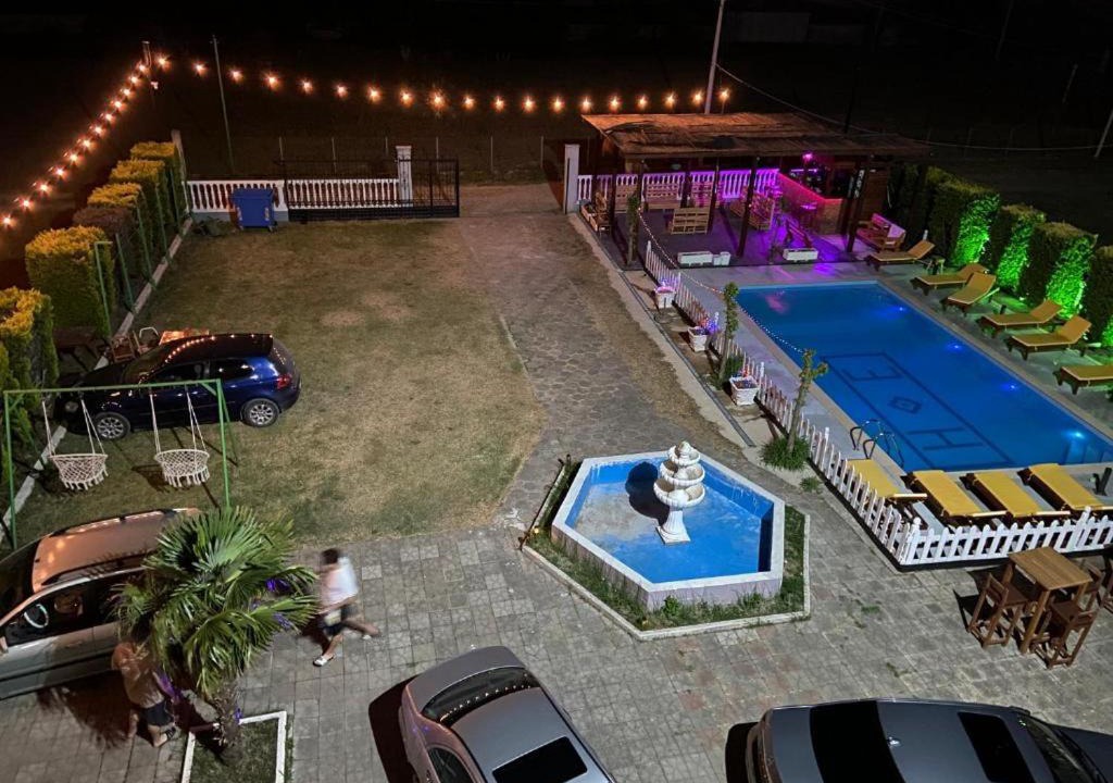 Photo of Others in Velipoje