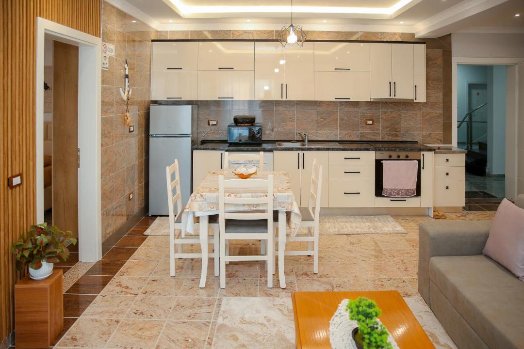 Photo of Others in Velipoje