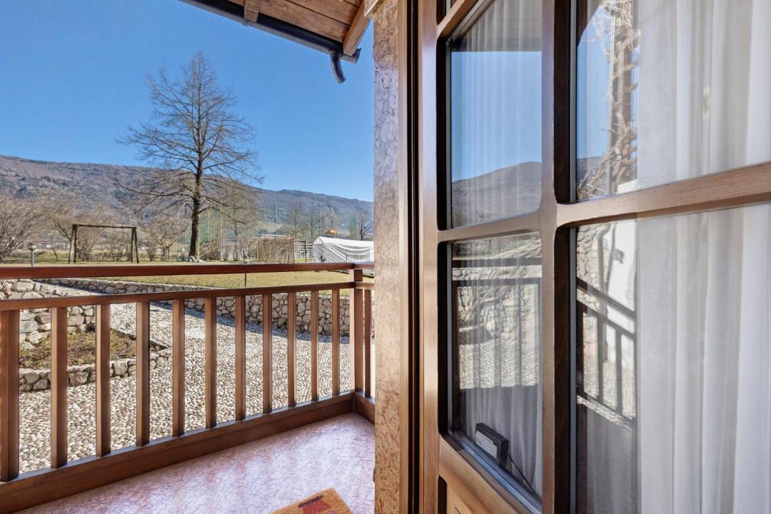 Photo of Patio Balcony in Cares
