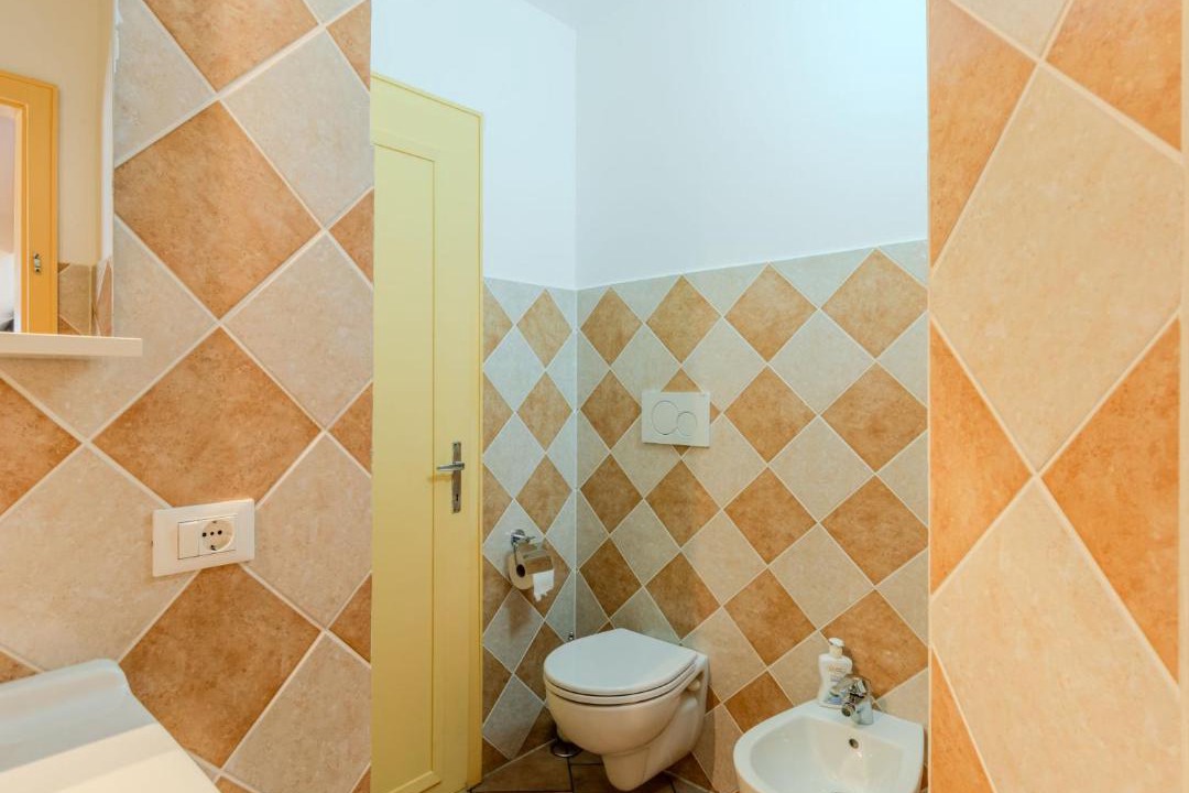Photo of Bathroom in Taio