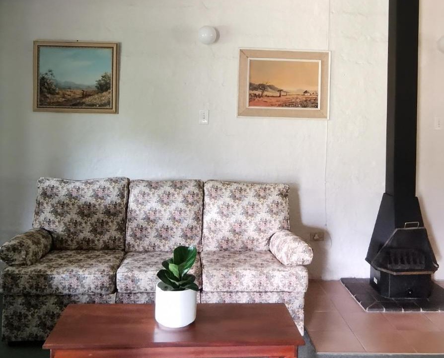 Photo of Livingroom in Cathkin Park