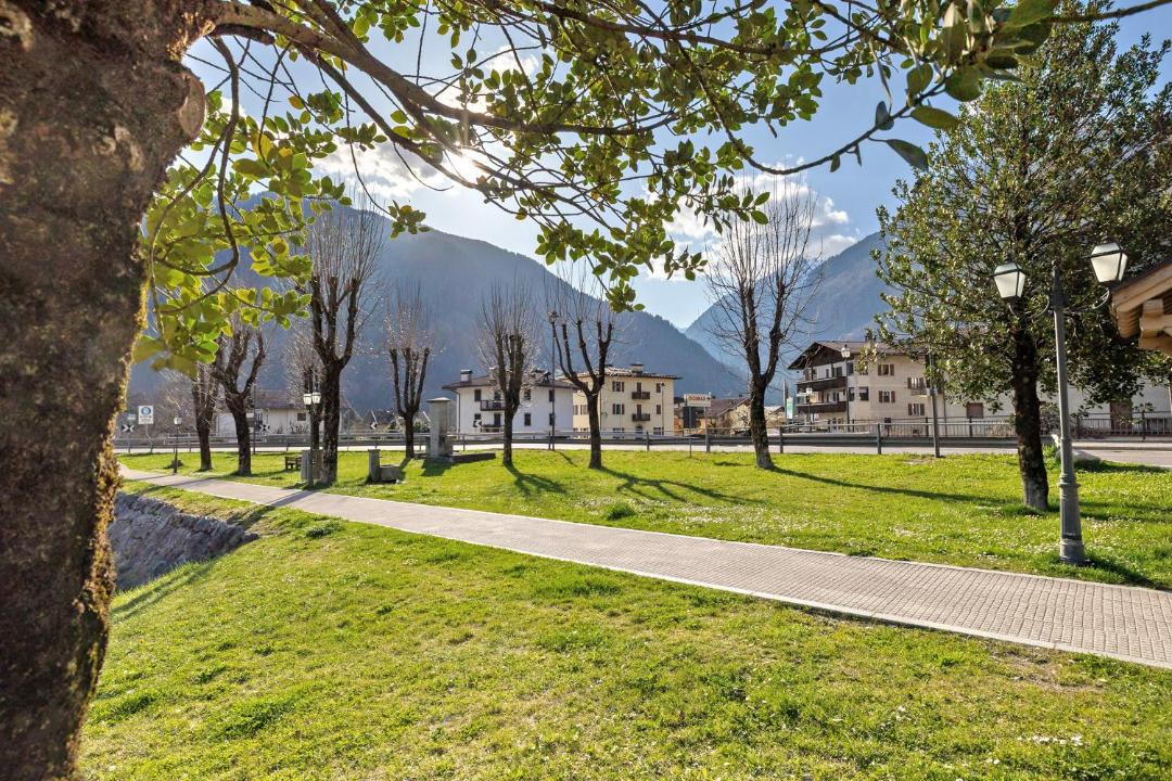 Photo of Others in Carisolo