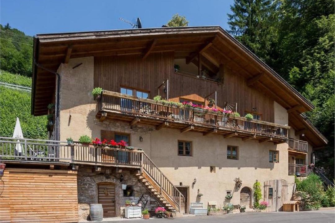 Photo of Others in Montagna