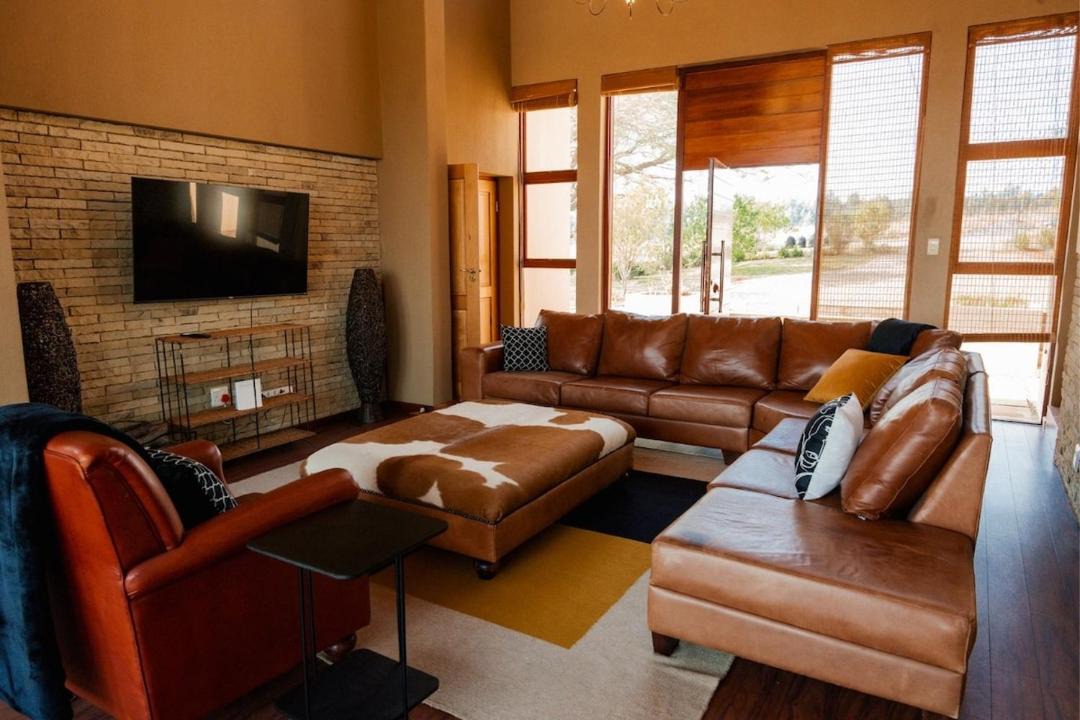 Photo of Livingroom in Cathkin Park