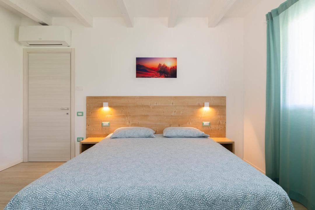 Photo of Bedroom in Bolognano-Vignole