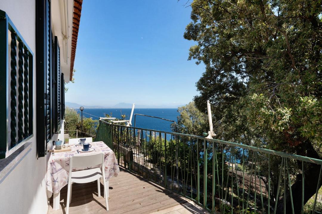Photo of Patio Balcony in Erchie