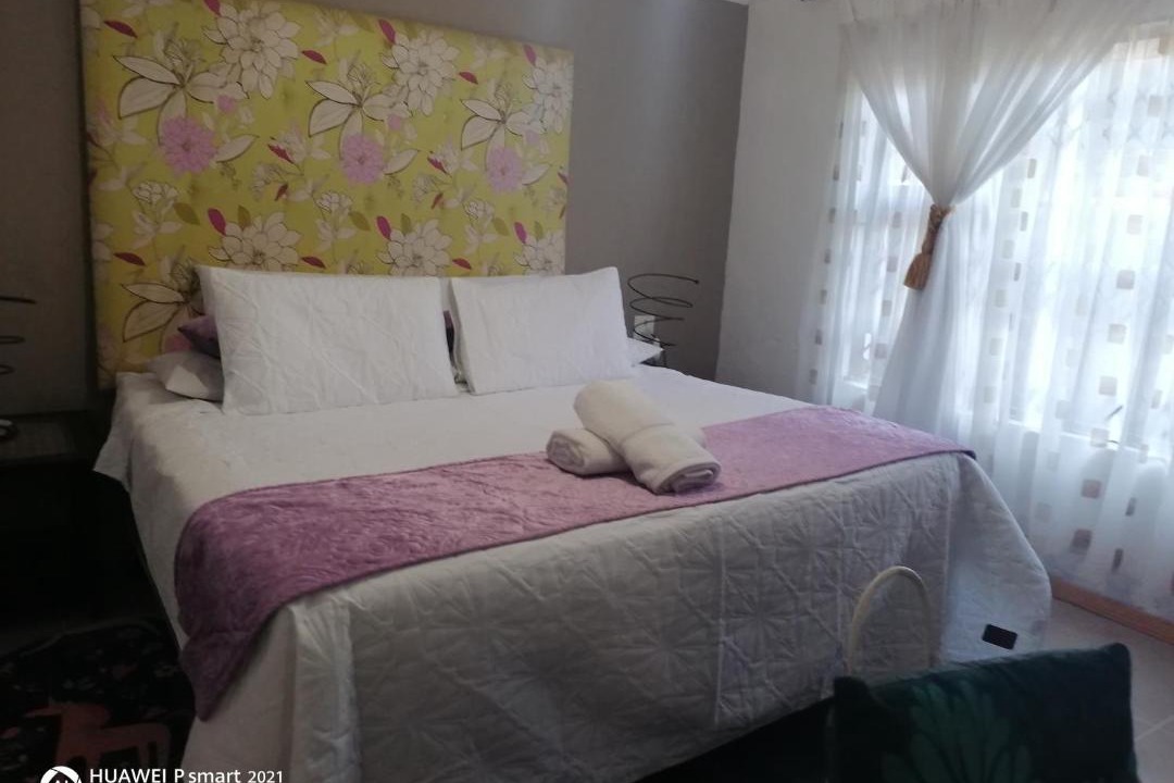 Photo of Bedroom in Scottsville