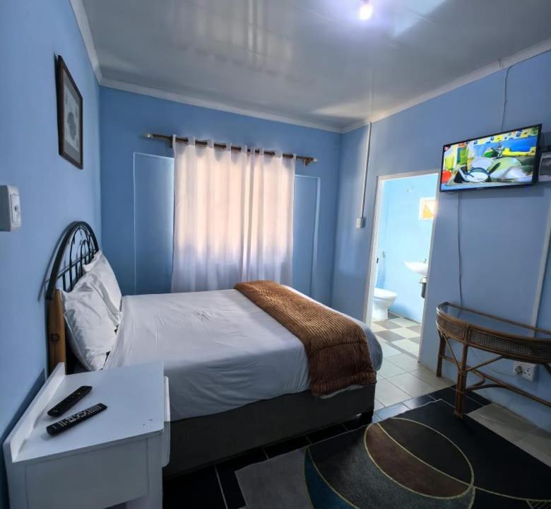 Photo of Bedroom in Scottsville