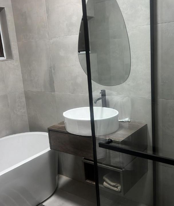 Photo of Bathroom in Athlone