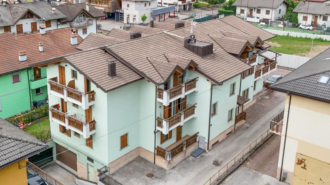 Photo of Buildings in Cembra