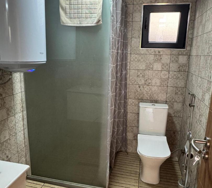 Photo of Bathroom in Shale