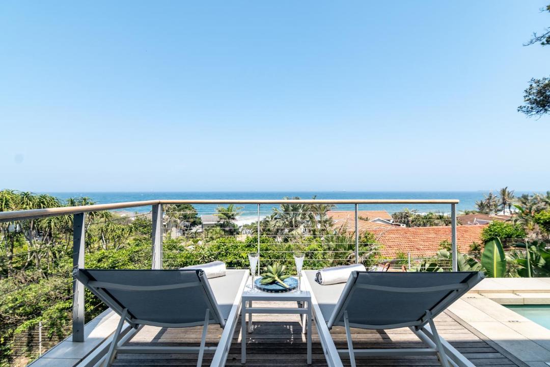 Photo of Patio Balcony in Selection Beach