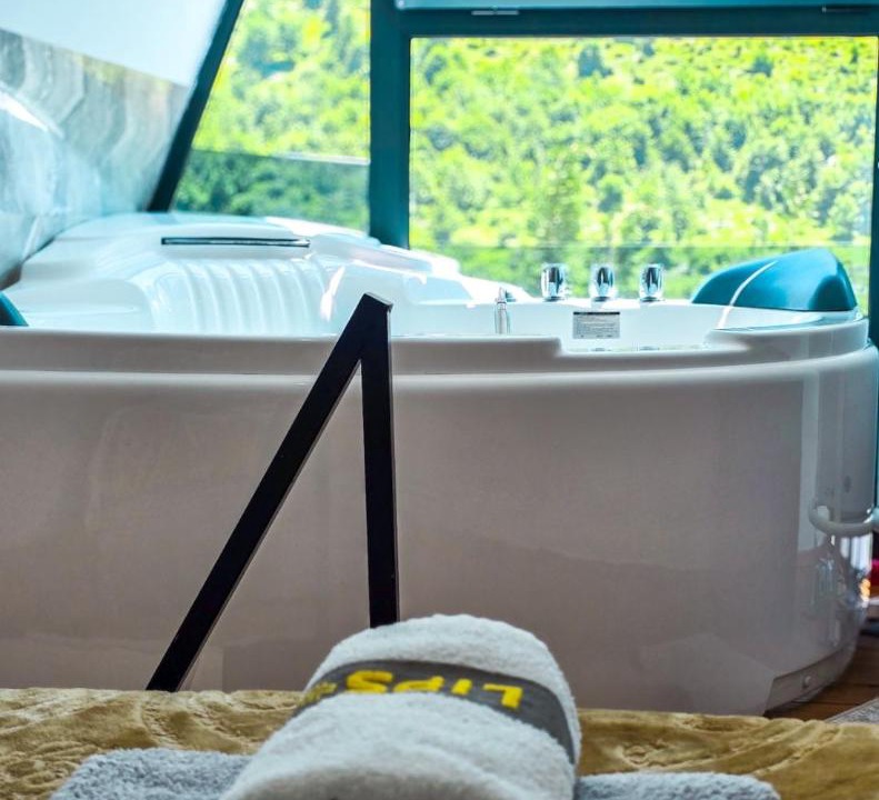 Photo of Others in Boge