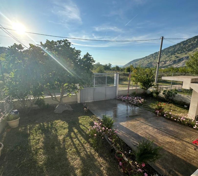 Photo of Others in Velipoje