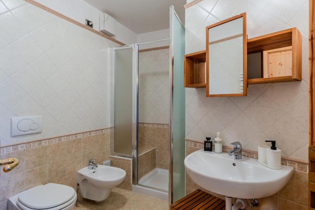 Photo of Bathroom in Caderzone Terme