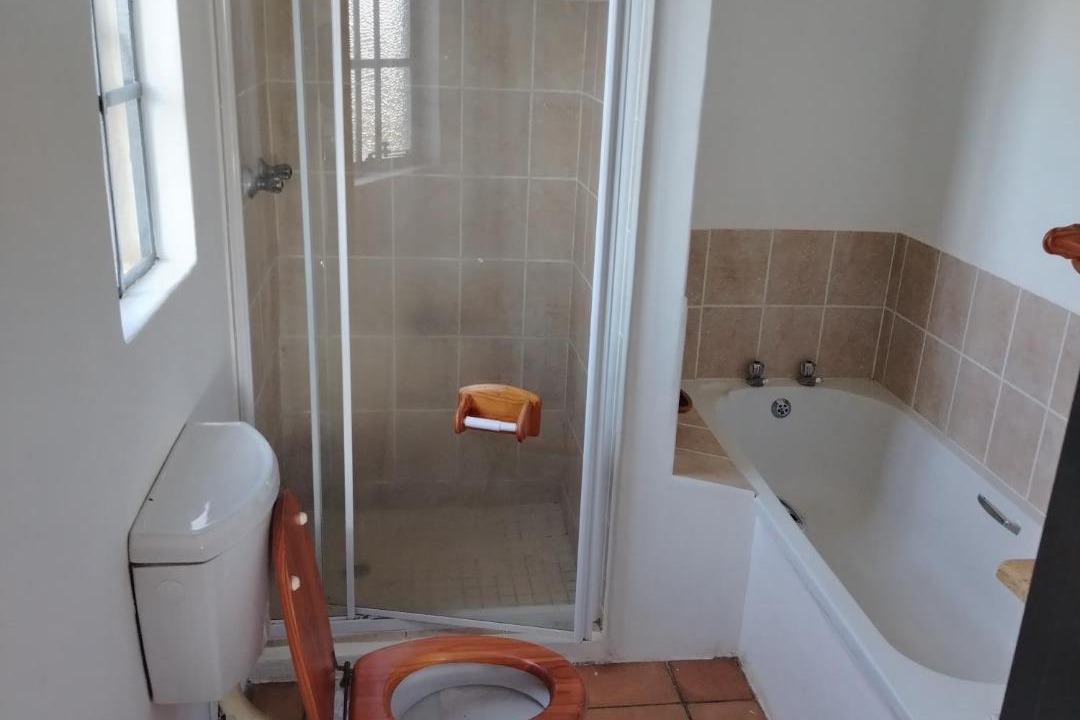 Photo of Bathroom in Merrivale