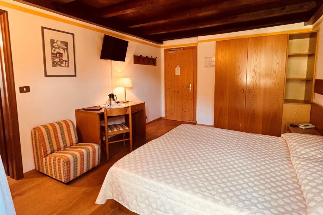 Photo of Bedroom in Pinzolo