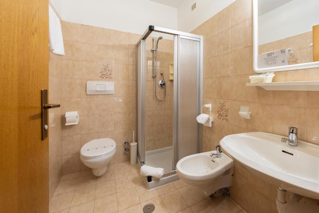 Photo of Bathroom in Moena