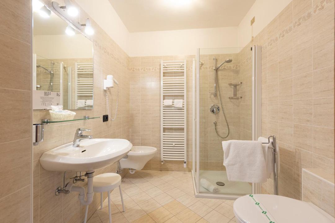 Photo of Bathroom in Moena