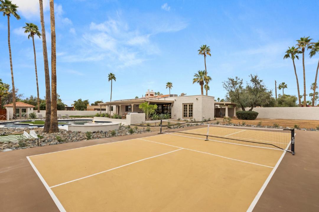 Photo of Others in Paradise Valley Village