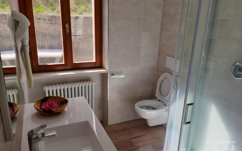 Photo of Bathroom in Val Maria-Pur