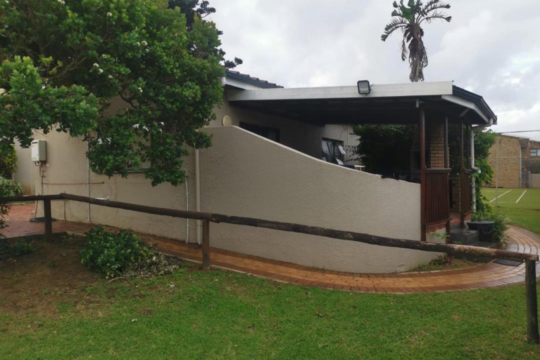 Photo of Others in Melville