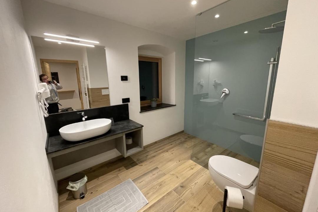 Photo of Bathroom in Panchia