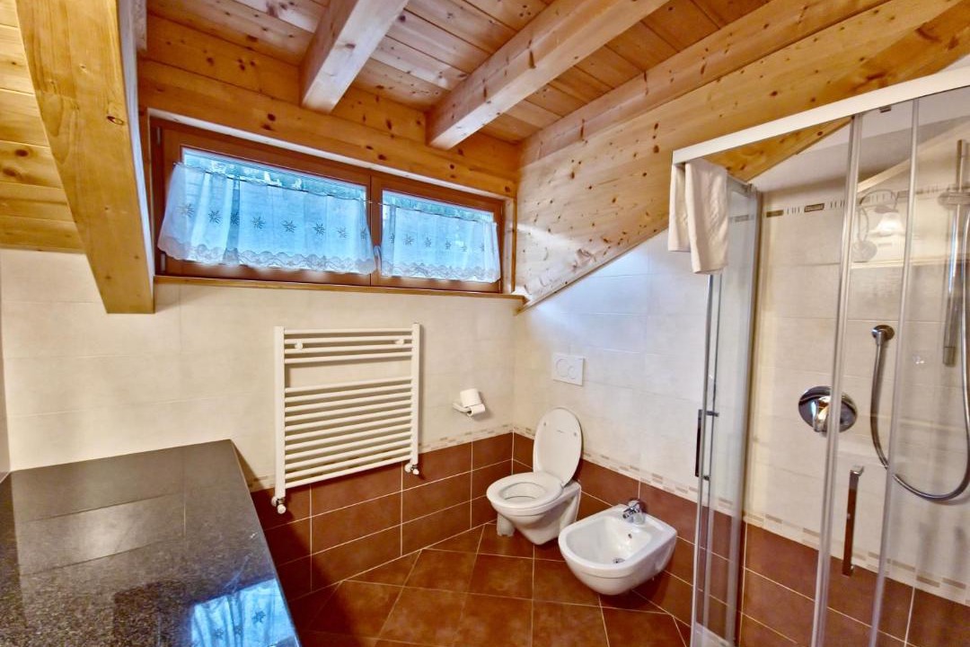 Photo of Bathroom in San Giovanni di Fassa
