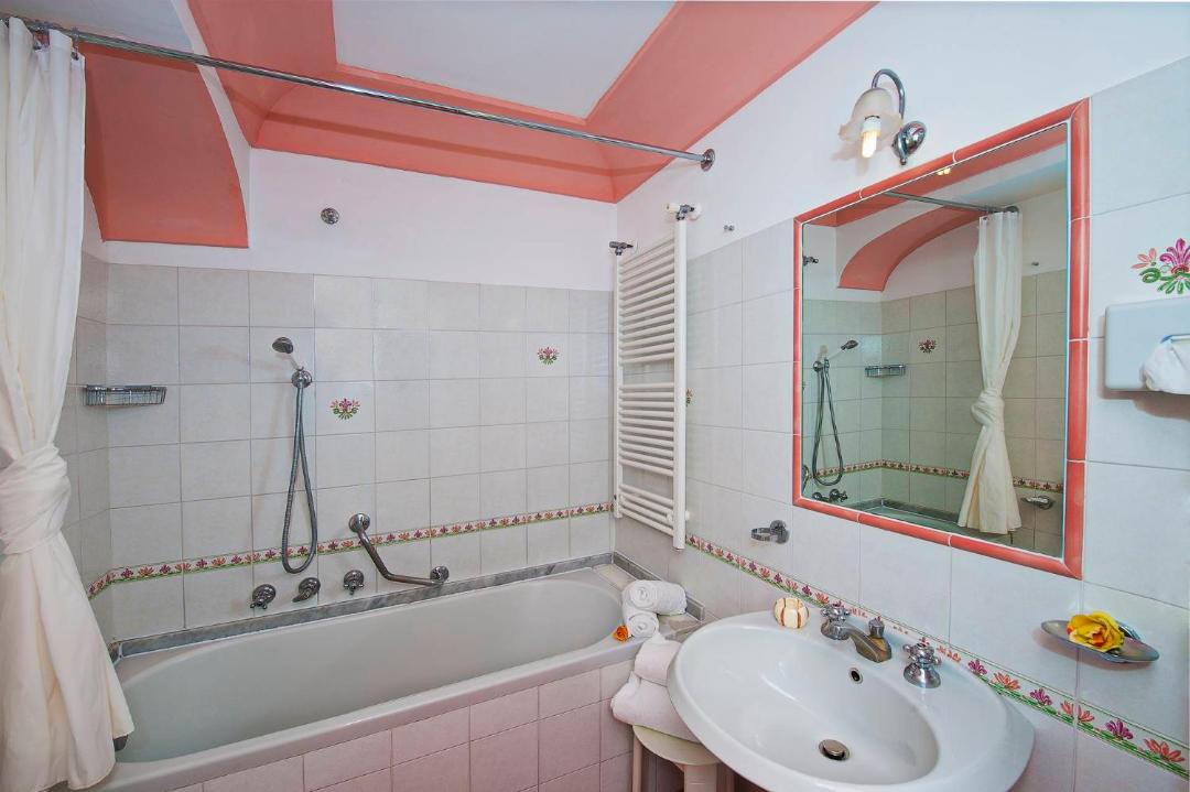 Photo of Bathroom in Positano City Centre