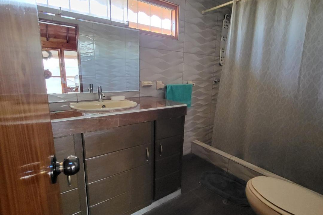 Photo of Bathroom in Paita