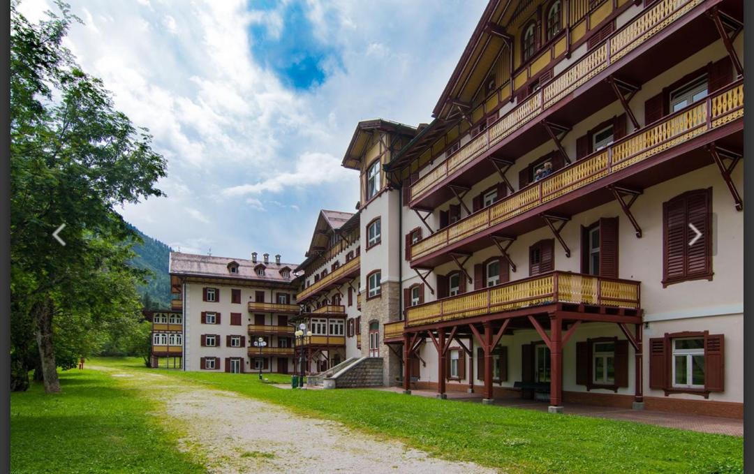 Photo of Buildings in Carbonin