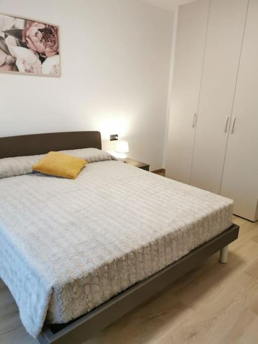 Photo of Bedroom in Lona-Lases