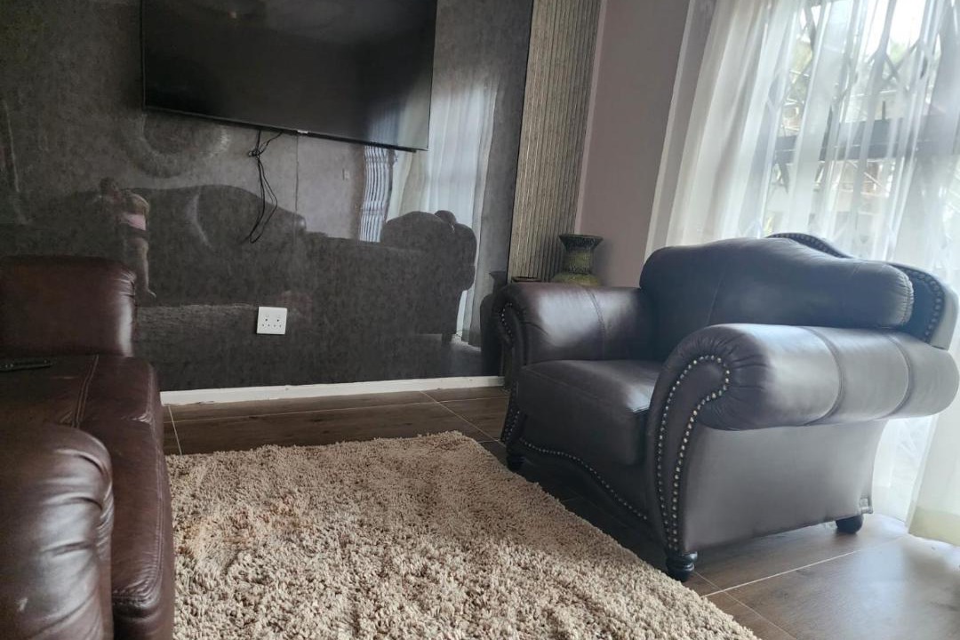 Photo of Livingroom in Doonside