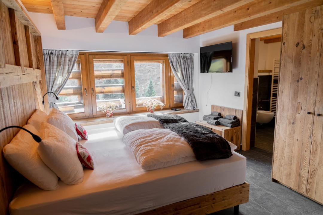 Photo of Bedroom in Telve