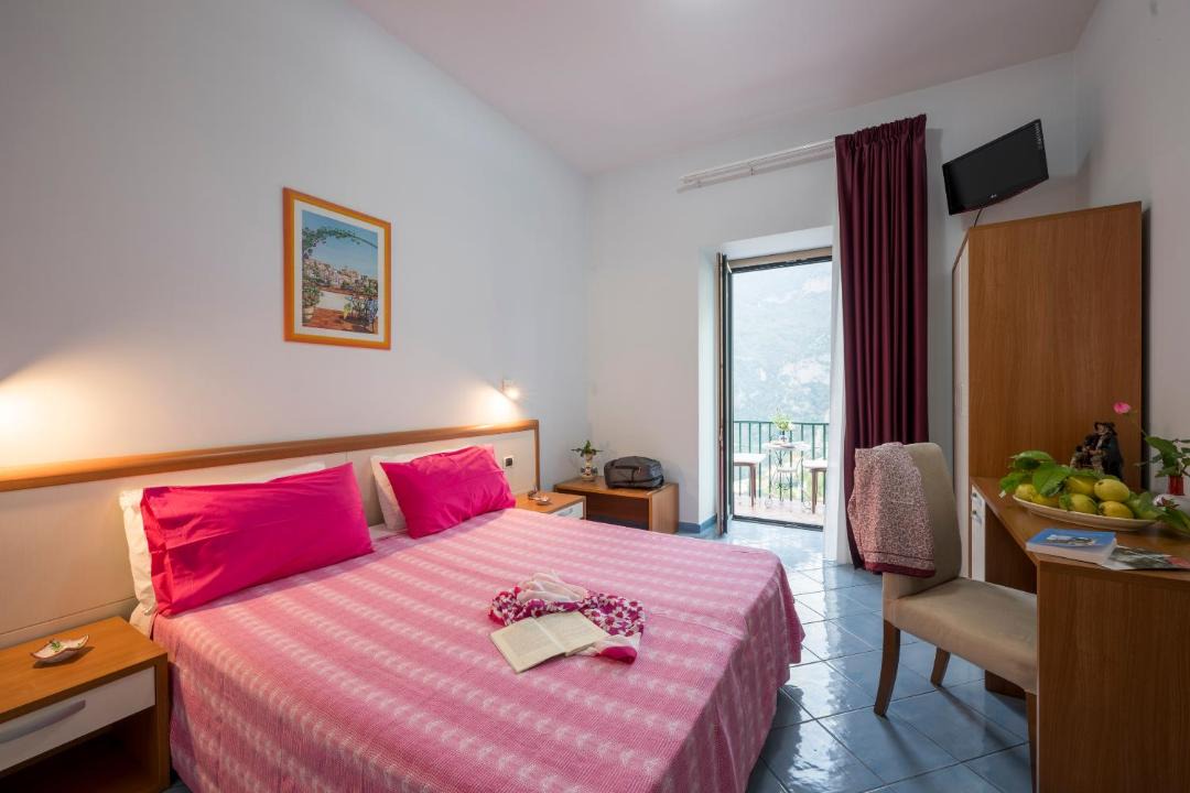 Photo of Bedroom in Pontone
